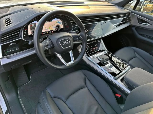 Audi Q7 50 TDI Quattro S-Line