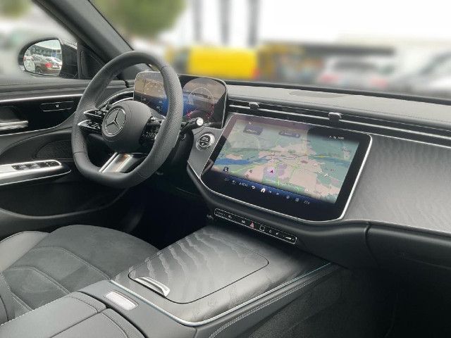 Mercedes-Benz E 220 E 220 d Sedan