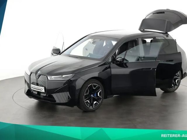 BMW iX xDrive40