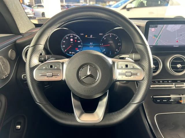 Mercedes-Benz C 220 AMG Line C 220 d Coupé