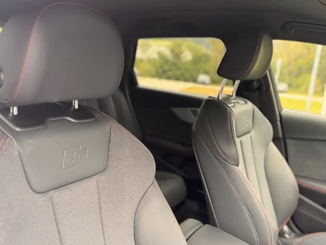 Audi A4 40 TFSI Quattro S-Line