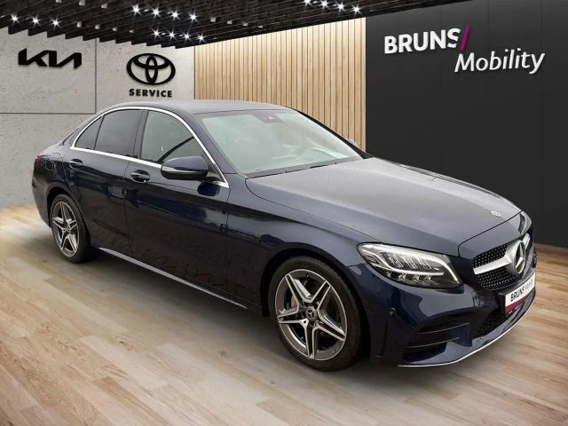 Mercedes-Benz C 180 AMG Line Sedan