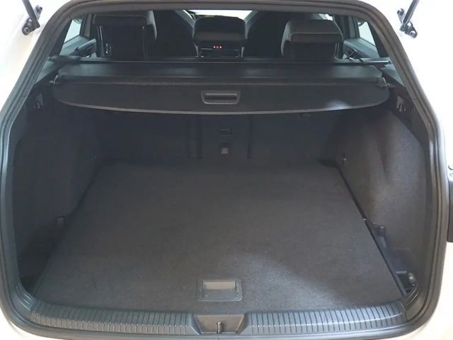 Volkswagen Golf 2.0 TSI DSG