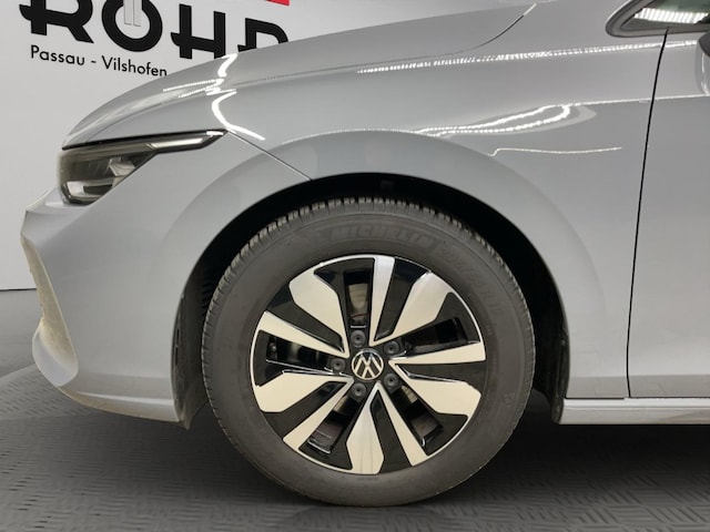 Volkswagen Golf 1.5 eTSI DSG Golf VIII Variant