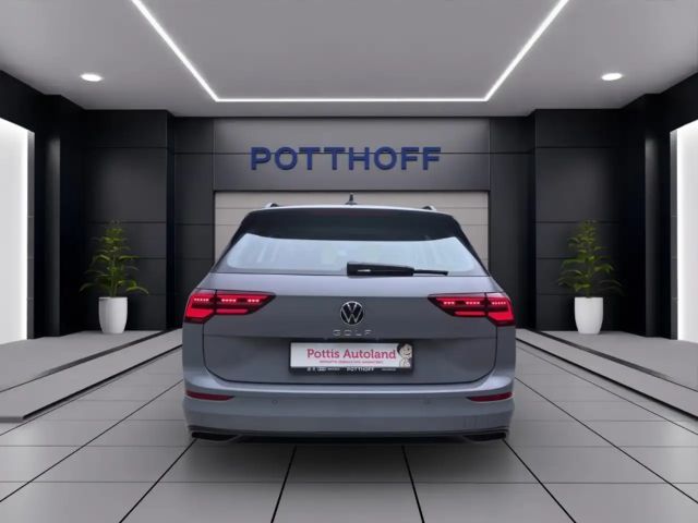 Volkswagen Golf 1.0 TSI IQ.Drive Life Variant