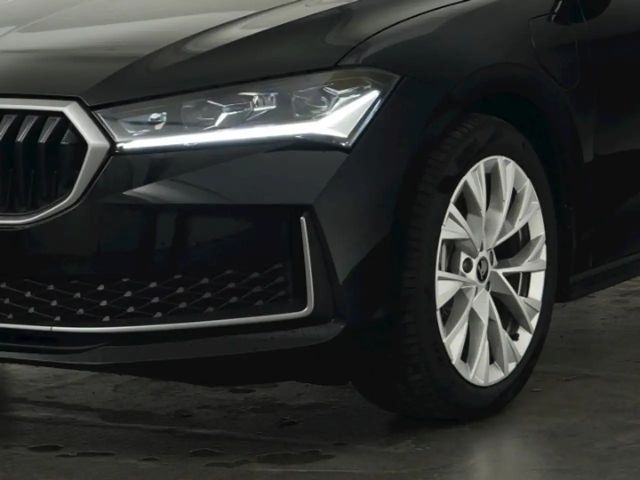Skoda Superb Combi Selection iV