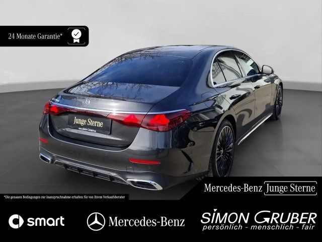 Mercedes-Benz E 220 AMG Line E 220 d Sedan