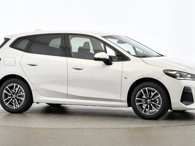 BMW 225 Active Tourer Sedan xDrive