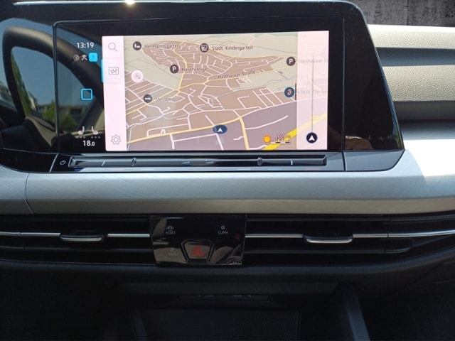 Volkswagen Golf 1.5 eTSI DSG Variant