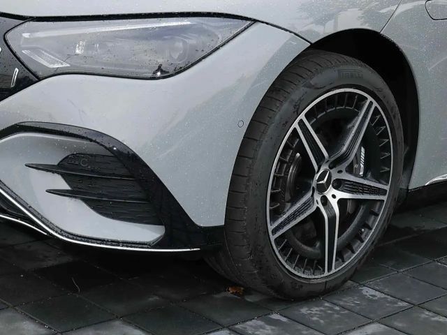 Mercedes-Benz EQE 43 4MATIC Premium Sedan