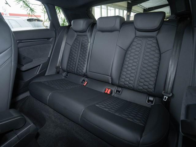 Audi RS3 S-Tronic Sedan Sportback