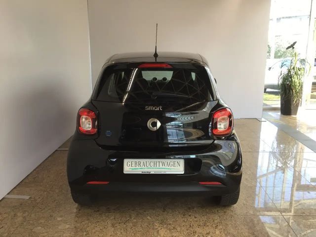 Smart EQ forfour smart EQ forfour Klima/Sitzhzg./BC/Tempomat/eFH.