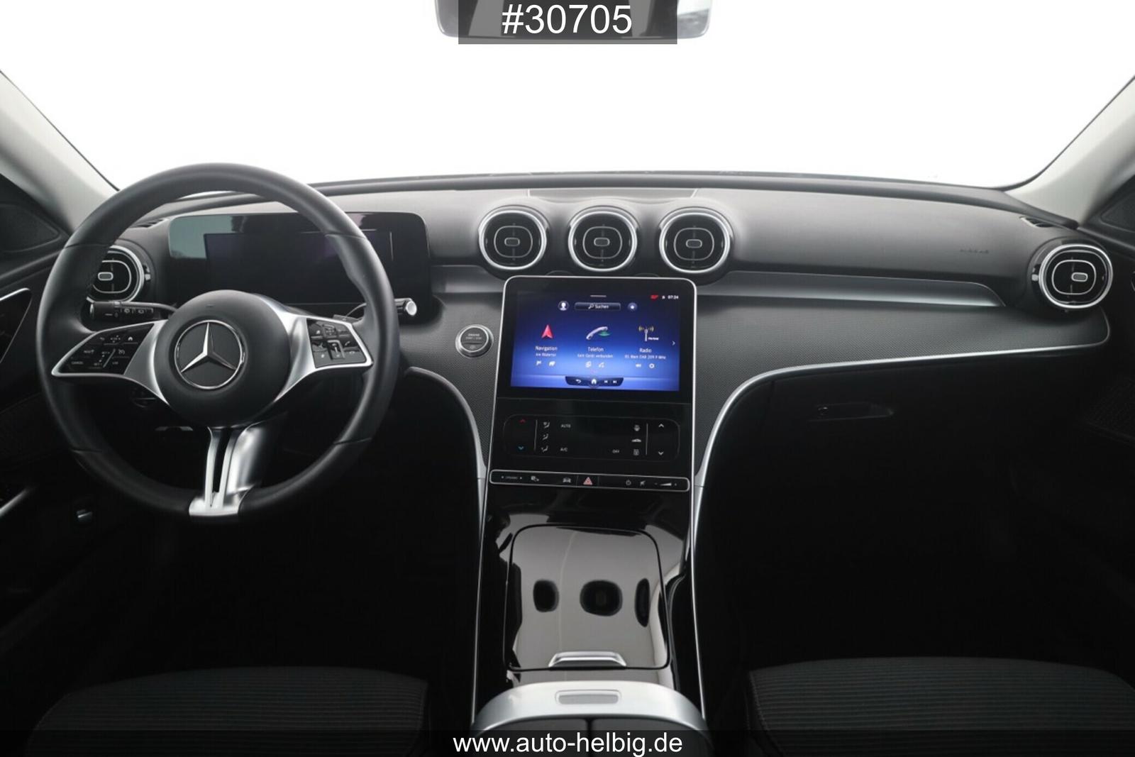 Mercedes-Benz C 200 AVANTGARDE Estate