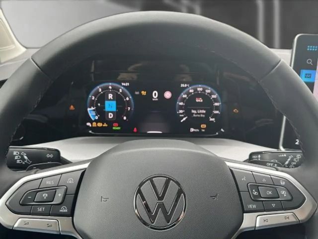 Volkswagen Golf 1.5 eTSI DSG Golf VIII Style