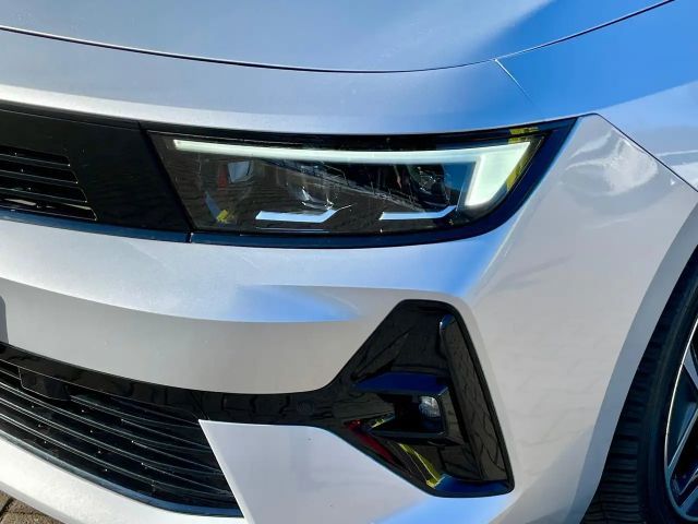 Opel Astra Sports Tourer Ultimate