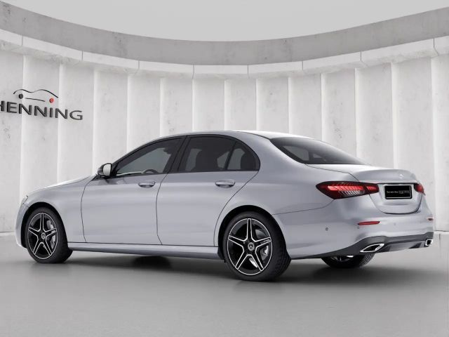 Mercedes-Benz E 200 AMG Line Sedan