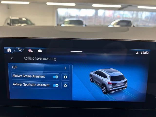 Mercedes-Benz GLA 180 Progressive