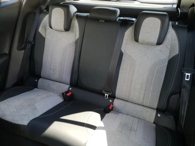 Peugeot E-2008 Elektro e-2008