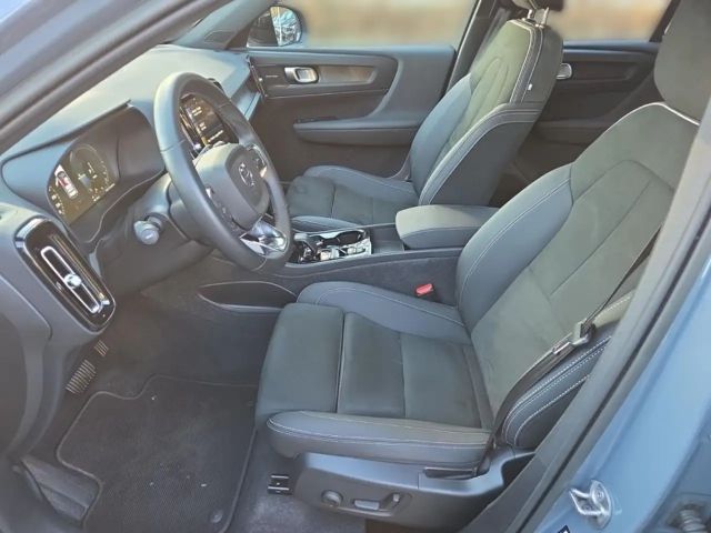 Volvo XC40 Dark Plus T5