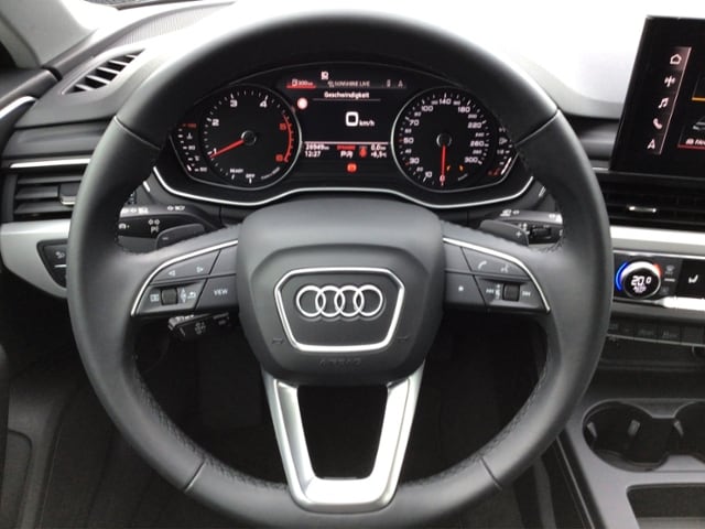 Audi A4 40 TDI Avant S-Line S-Tronic