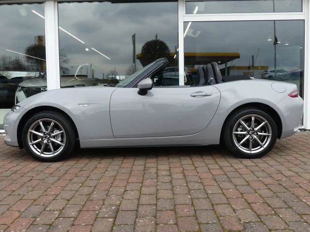 Mazda MX-5 Exclusive-line SkyActiv