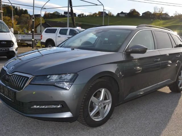 Skoda Superb Superb Kombi 2,0 TDI DSG LED VIRTUAL AHV 1.Besitz