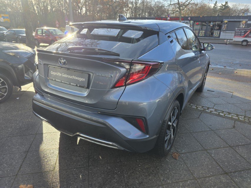Toyota C-HR 5-deurs Plus