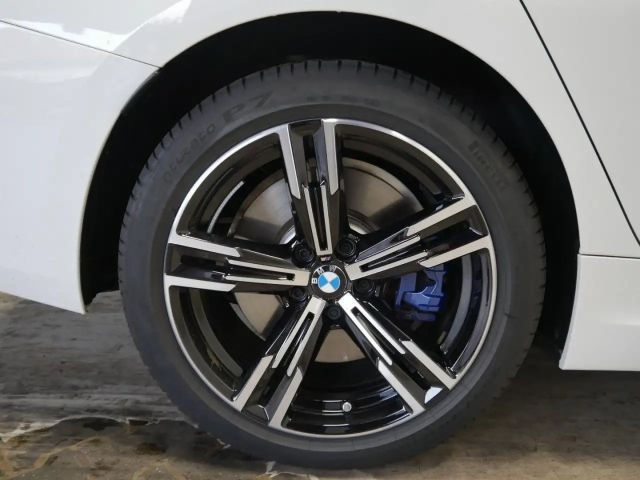 BMW 330 330e M-Sport Touring