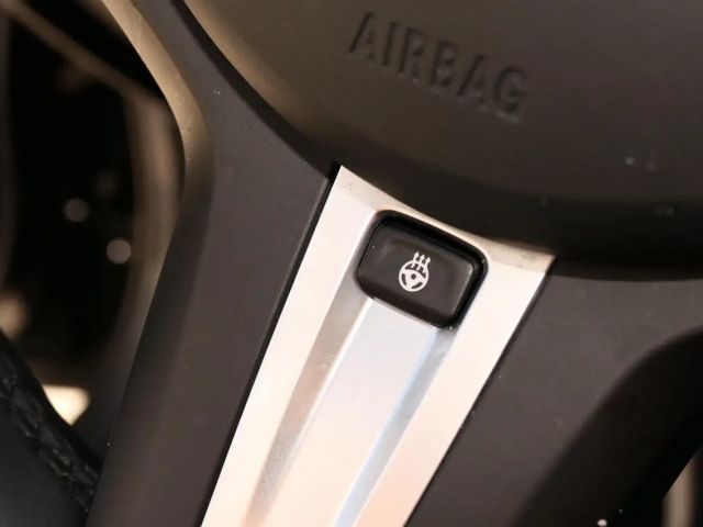 BMW 330 330e M-Sport Touring