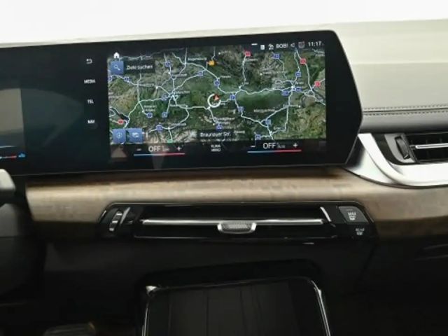 BMW 218 218d Active Tourer Sedan