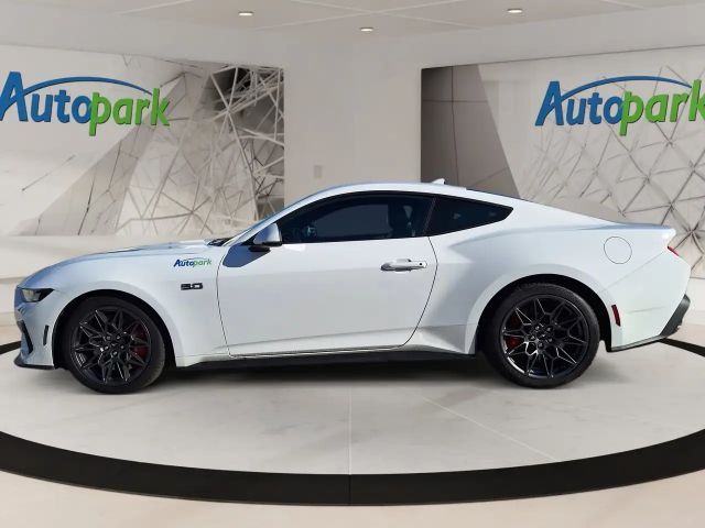 Ford Mustang Fastback GT 5.0 V8