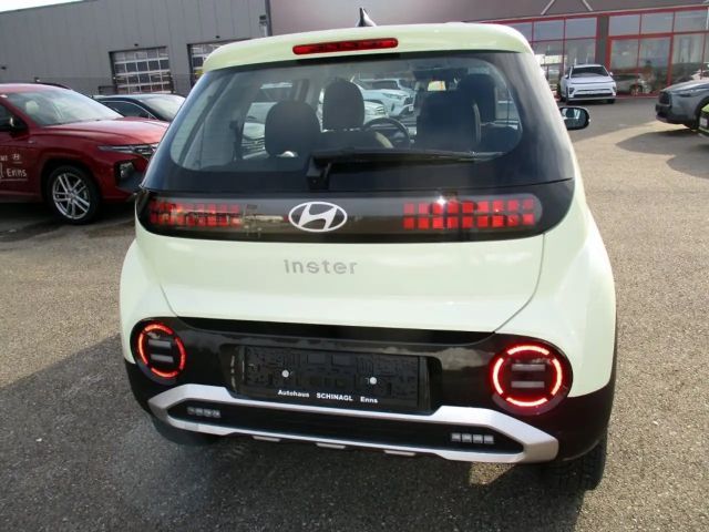 Hyundai INSTER 49 kWh