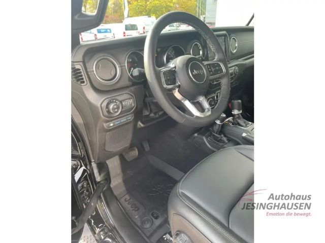 Jeep Wrangler 4xe Sahara