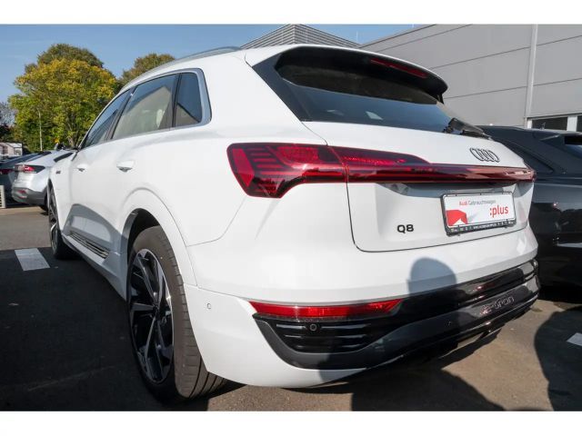 Audi Q8 e-tron 55 Quattro