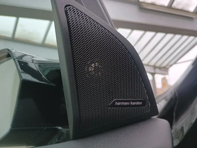 BMW X3 50 AHK/Innovation+Premium/Panorama/HUD/ACC