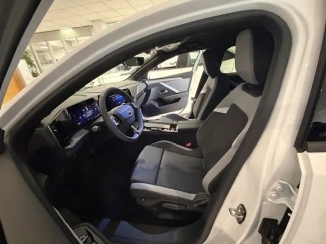 Opel Astra 1.2 Turbo Edition Turbo