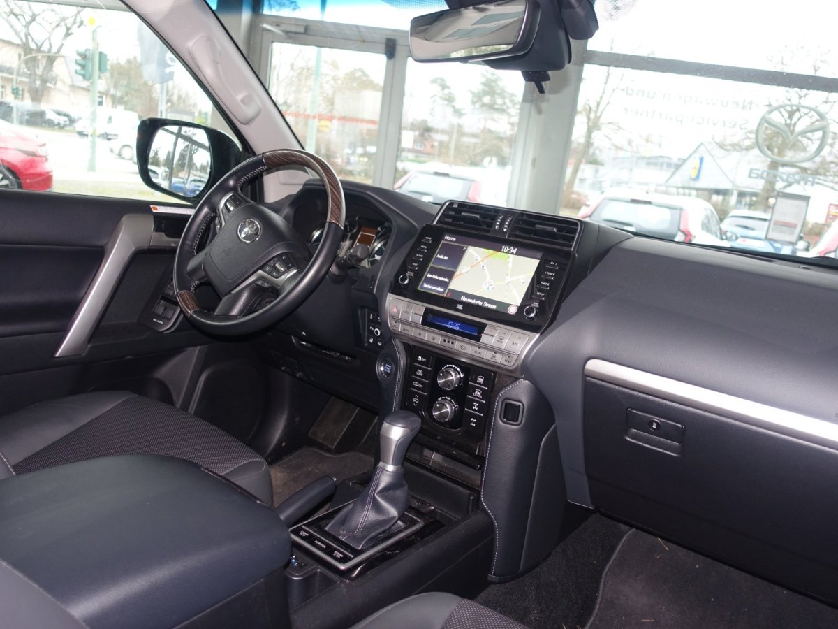 Toyota Land Cruiser 5-deurs Plus