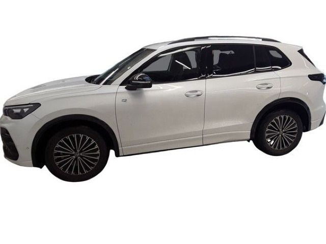 Volkswagen Tiguan 2.0 TDI Max Pro R-Line Style