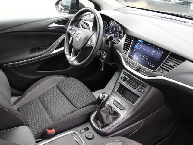 Opel Astra Edition Sports Tourer