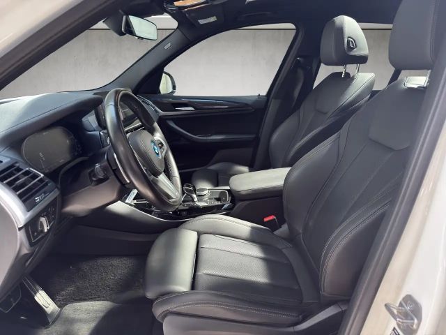 BMW X3 xDrive30e