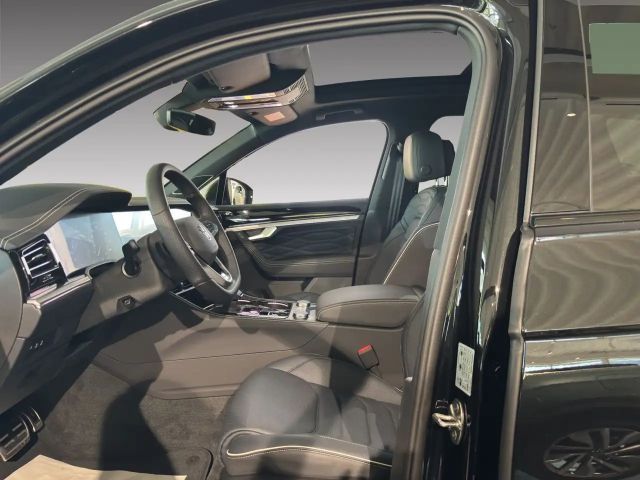 Volkswagen Touareg 4Motion R-Line