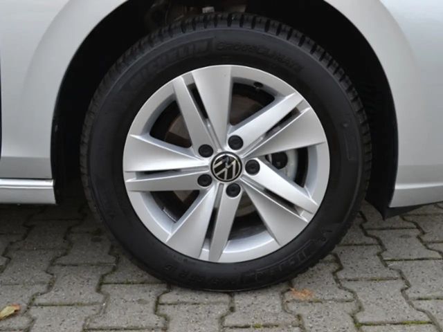 Volkswagen Golf 1.5 TSI Golf VIII Life