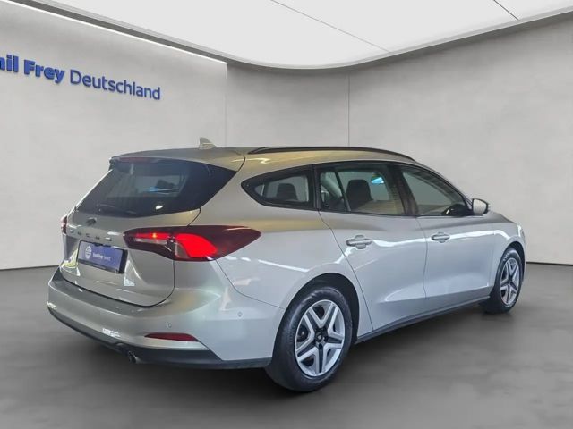 Ford Focus Cool & Connect EcoBoost Wagon