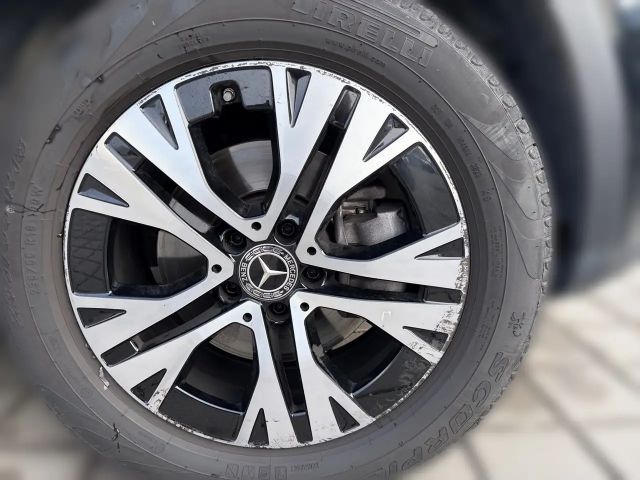 Mercedes-Benz GLB 180 GLB 180 d