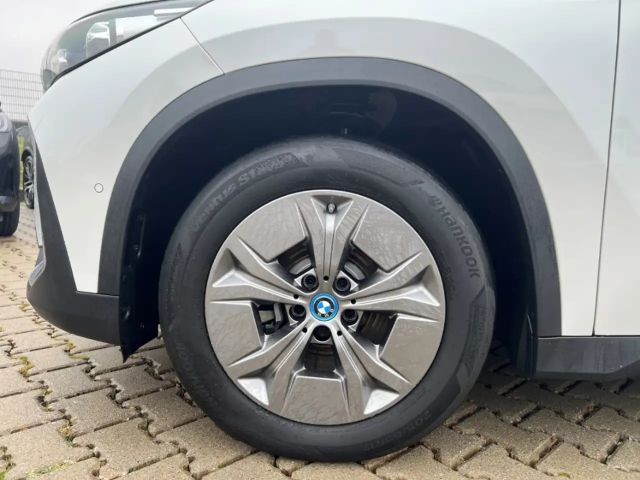 BMW iX1 xDrive