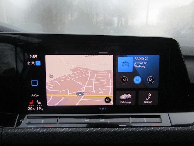 Volkswagen Golf 1.5 eTSI DSG