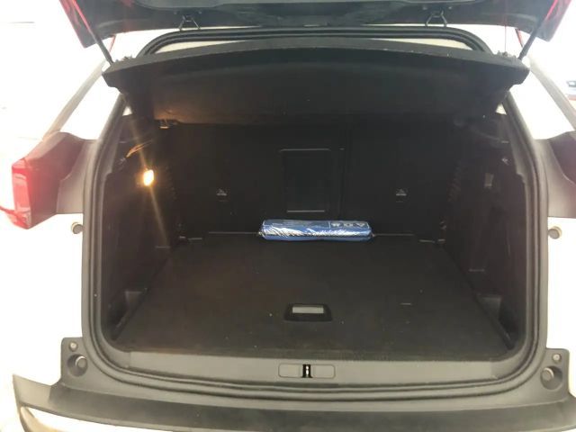 Peugeot 3008 Active Pack EAT8