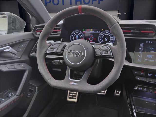 Audi RS3 Quattro S-Tronic Sedan