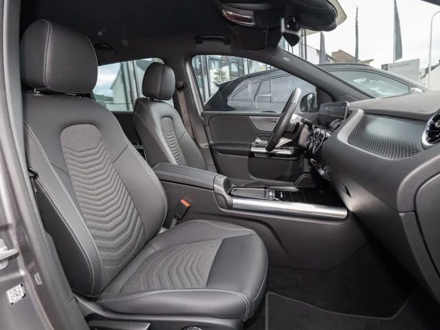 Mercedes-Benz B 180 W-Paket ParkAss. LED SpurH el.Heck LM KAM