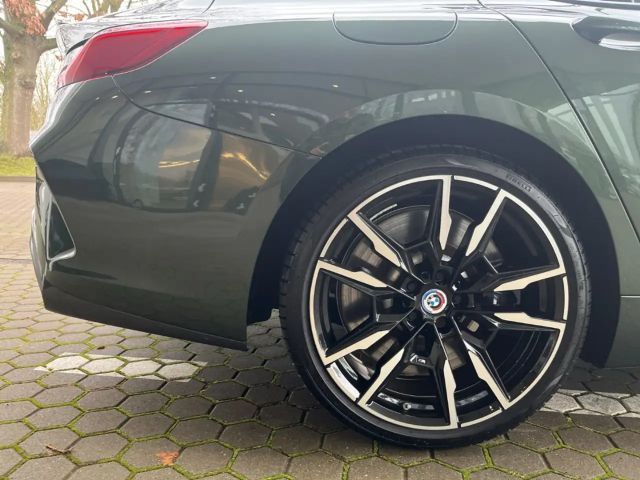 BMW M850 Coupé Gran Coupé Sedan xDrive